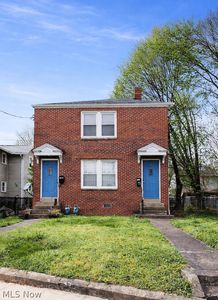 206 Lovell Dr