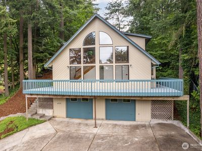 4352 Poplar Way