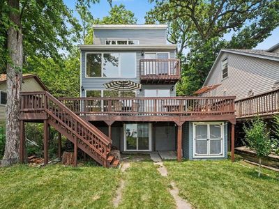 8331 Lake Shore Dr