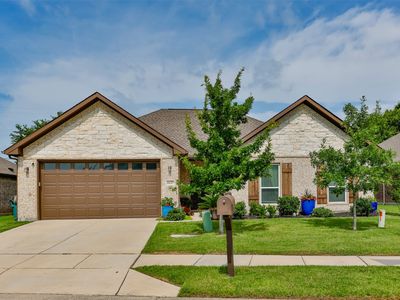 Property at 1127 Vintage Ave, Gainesville, TX