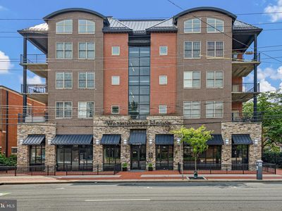 113 E Main St Unit 203