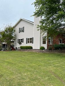 220 Lancashire Dr