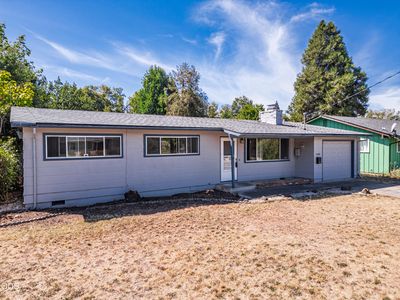 1340 Siskiyou Blvd