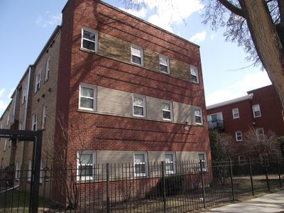 6423 N Damen Ave APT 1W
