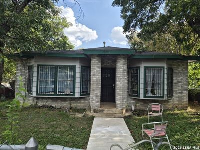1608 W FRENCH PL