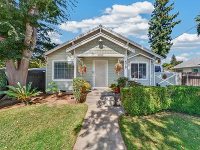 579 King Ave