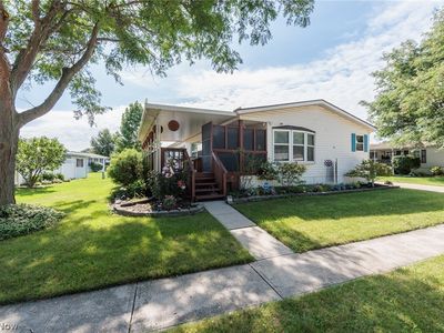 78 Periwinkle Dr