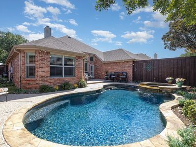 2084 Barret Dr