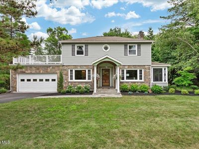 28 Loudon Parkway