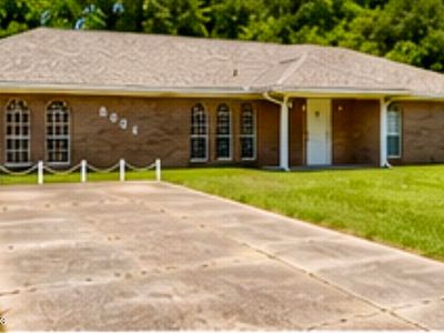 8004 Berwick Ct
