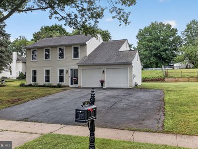 136 Bedford Ln