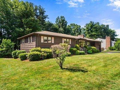 Property at 9 Pratt Ln, Shrewsbury, MA