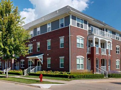 2196 Willenbrock Cir