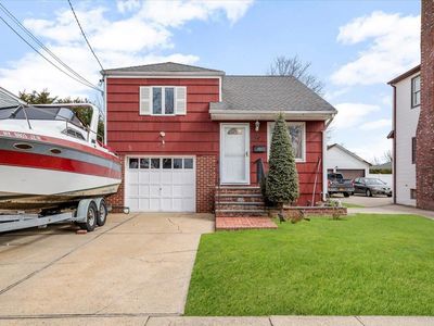 Property at 34 Coolidge Avenue, Amity Harbor, NY