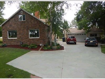 3912 Golf Course Rd