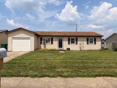 Property at 940 Kirkwood Dr, West Jefferson, OH