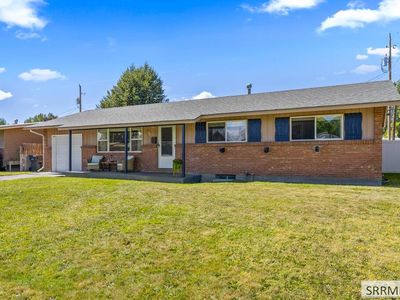 443 Sykes Dr