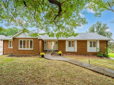 2343 Golfview Dr