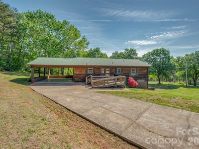 184 Clelo Dr
