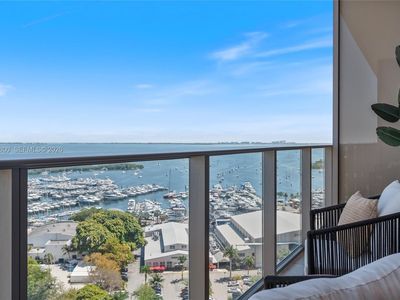 2655 S Bayshore Dr #1608