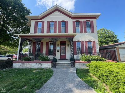 704 E Main St