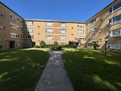 6114 N Damen Ave #1A