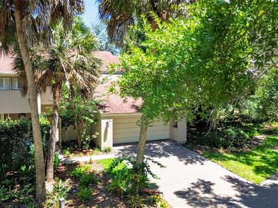 100 Hidden Oak Dr