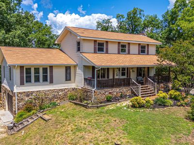1131 Lindsey Dr