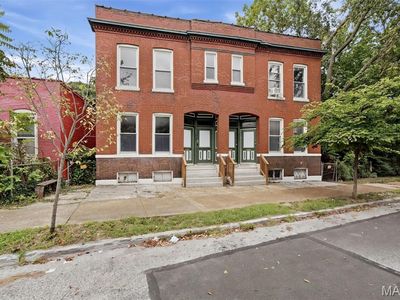 2921 Pennsylvania Ave