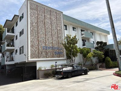 5000 S Centinela Ave APT 214