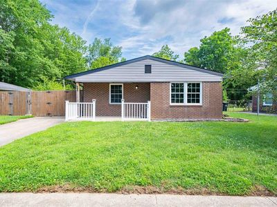 693 Rand Rd