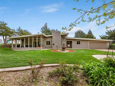 8306 E Castleton Rd