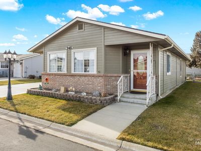 1100 Burnett Dr #245-A