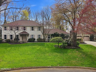 8 Roebling Court