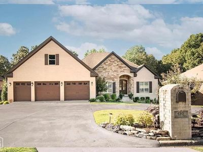 4501 Lochmoor