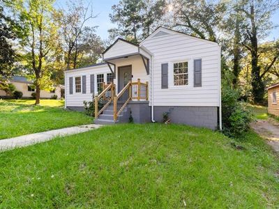 1347 Westmont Rd SW