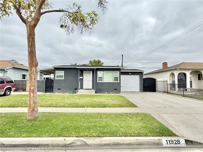 11928 Maidstone Ave