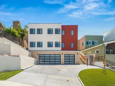 1251-1253 Van Nuys St