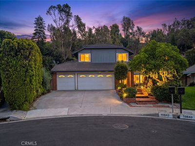 10842 Amber Hill Dr