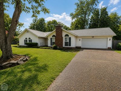 1906 Springwood Dr