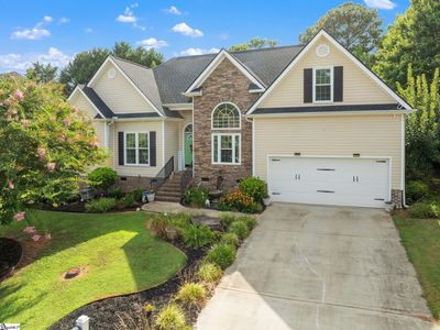 211 Northfield Ln