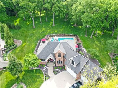 905 Brookline Dr