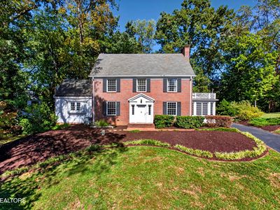 4063 Alta Vista Way