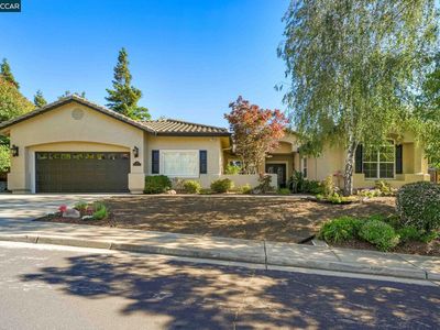 110 Forest Hill Dr