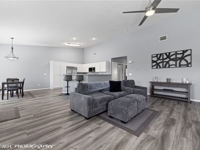517 W Mesquite Blvd Unit 324