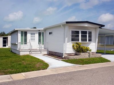 Property at 5690 FORSYTHIA ROAD, Venice, FL