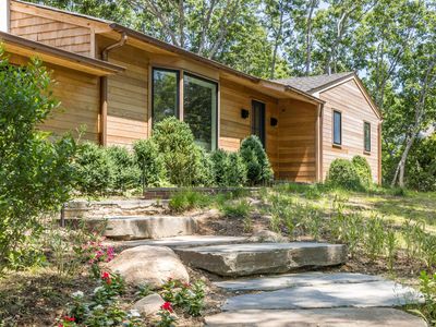 7 Sylvan Ln