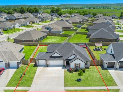 305 Phyllis Farm Rd
