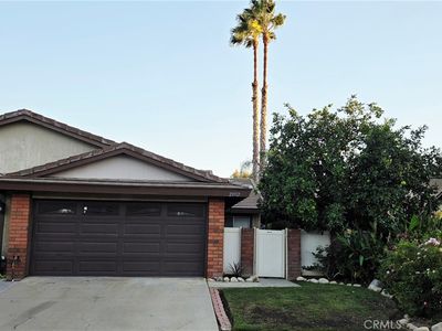 23512 Lampara Dr