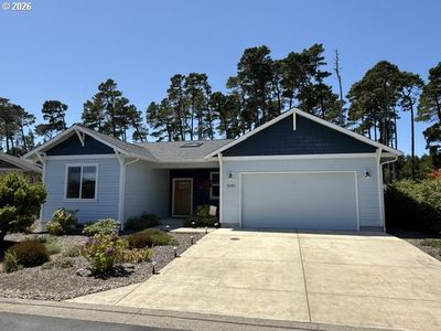 3861 Nandina Dr